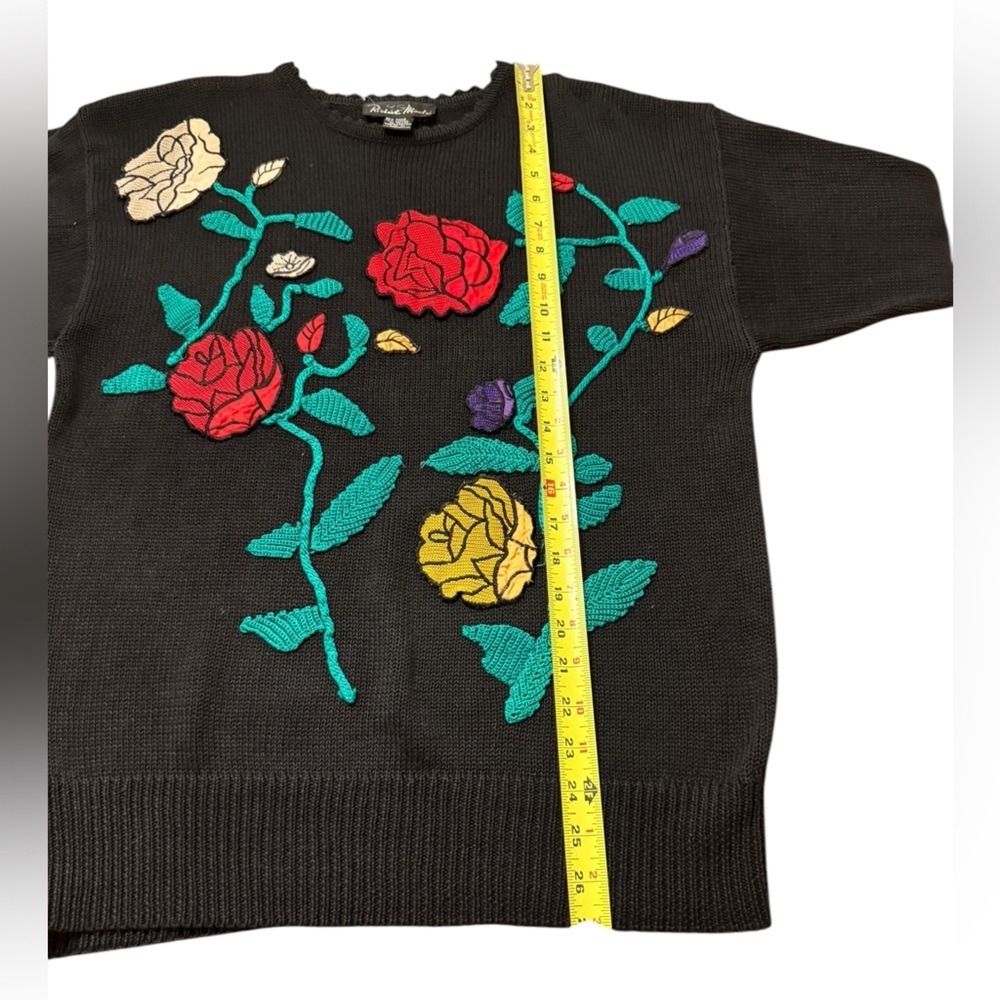 Richard Martin Women’s Medium Black Sweater w/ Multi Color Roses Size M Vintage - Picture 12 of 13